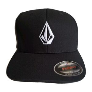 Volcom Stretch Fit Hat Ballcap Adult L/XL Black Stone Logo Skate